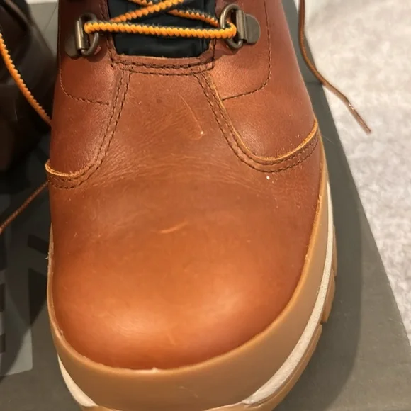 Women’s Timberland boots - Picture 3 of 6